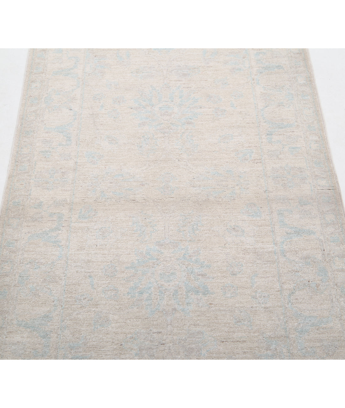 Hand Knotted Serenity Wool Rug - 2'8'' x 8'3'' 2'8'' x 8'3'' (80 X 248) / Brown / Ivory