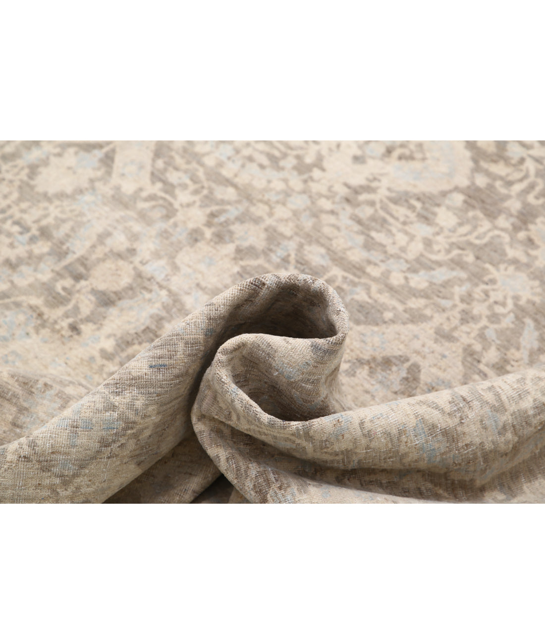 Hand Knotted Artemix Wool Rug - 7'8'' x 9'4'' 7'8'' x 9'4'' (230 X 280) / Grey / Ivory