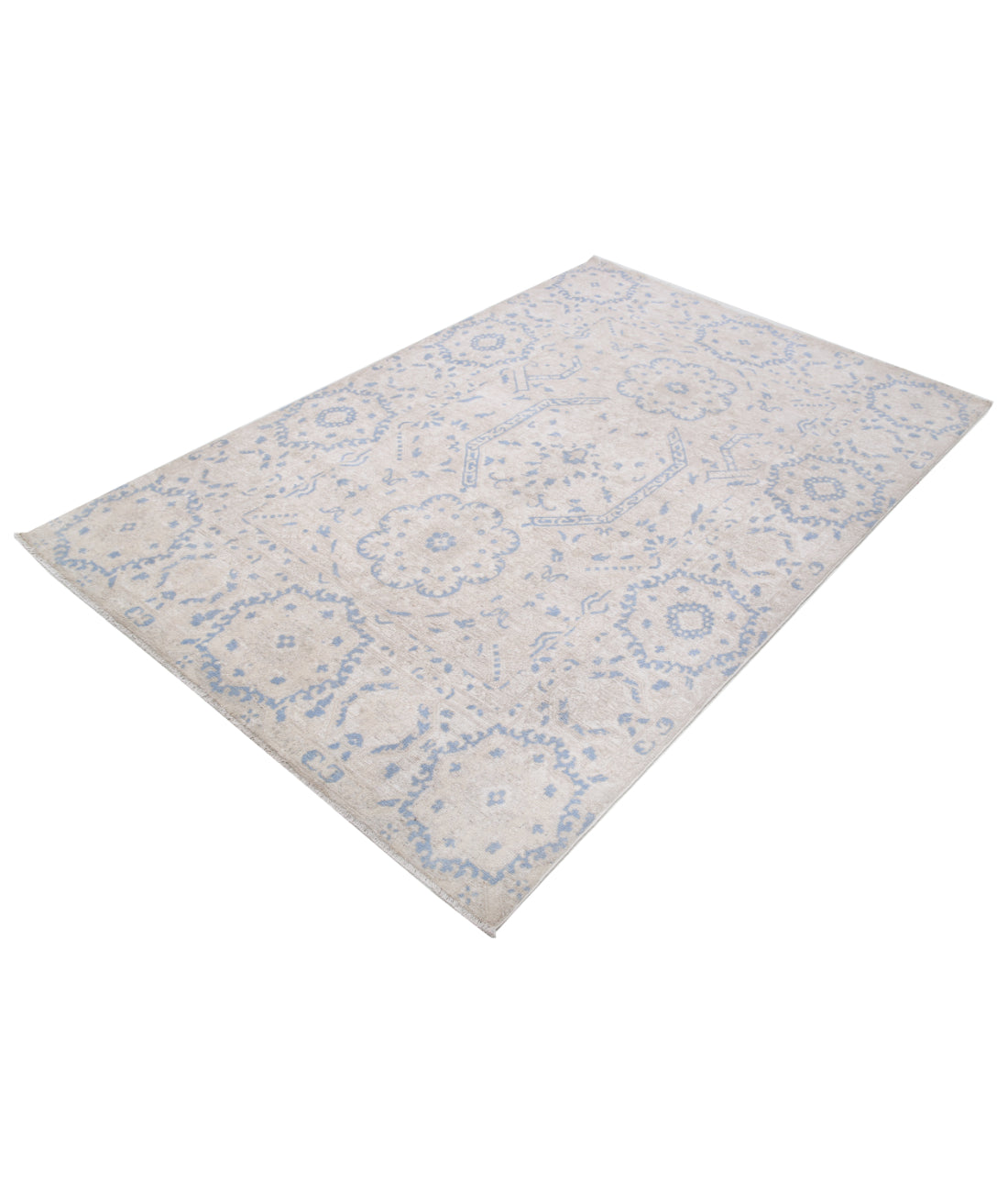 Hand Knotted Serenity Artemix Wool Rug - 4'10'' x 7'2'' 4'10'' x 7'2'' (145 X 215) / Ivory / Ivory