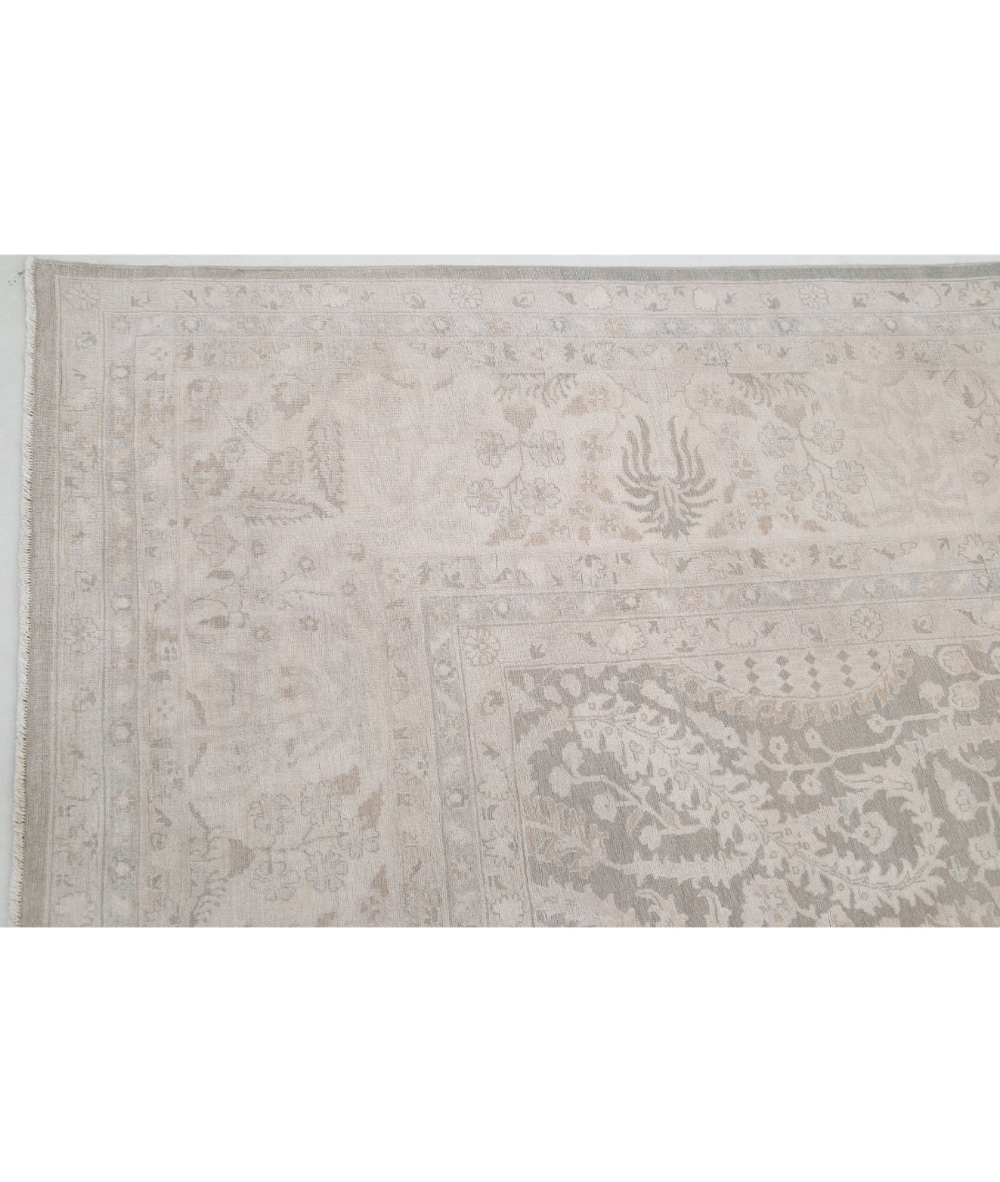 Hand Knotted Ariana Haji Jalili Wool Rug - 13'8'' x 21'3'' 13'8'' x 21'3'' (410 X 638) / Grey / Ivory