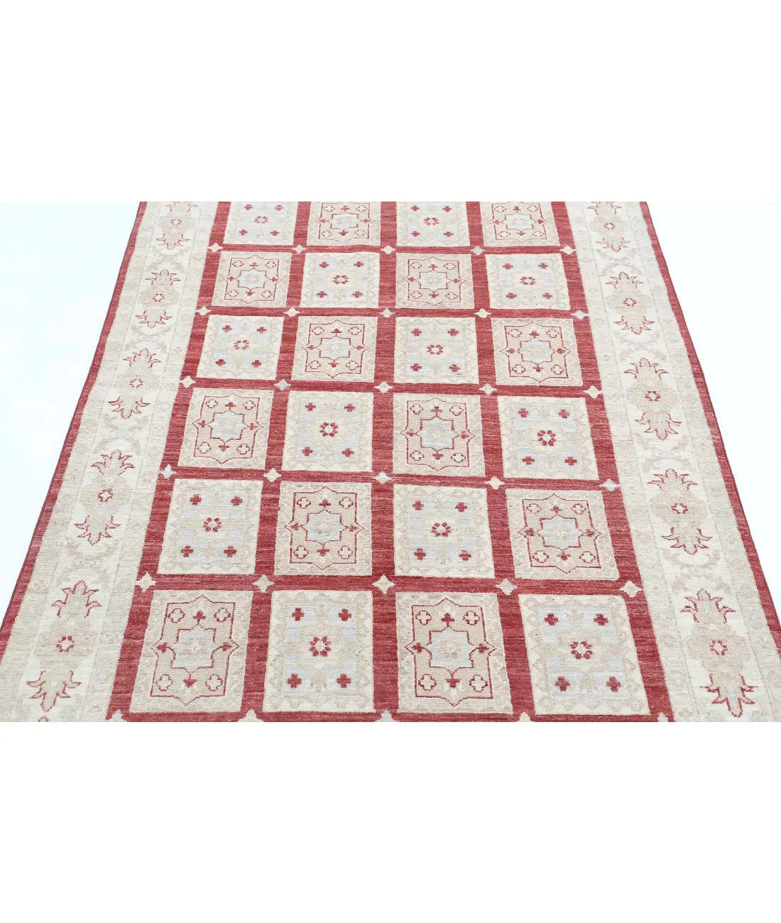 Hand Knotted Bakhtiari Wool Rug - 3'11'' x 6'0''