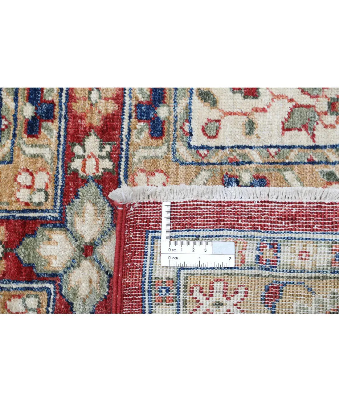 Hand Knotted Bakhtiari Wool Rug - 4'7'' x 6'5''