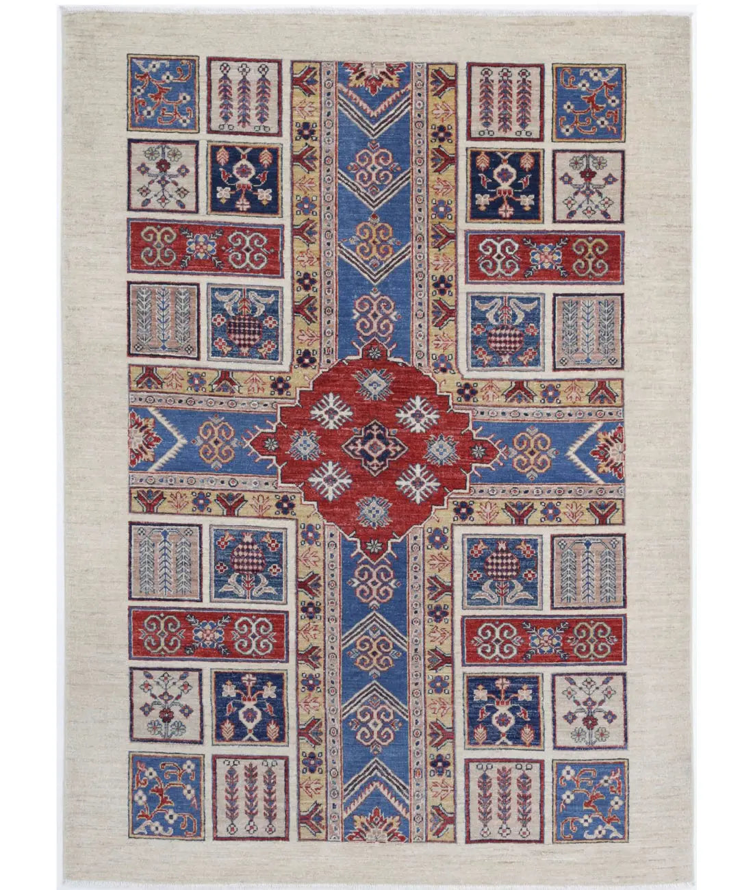 Hand Knotted Bakhtiari Wool Rug - 4'9'' x 6'6''