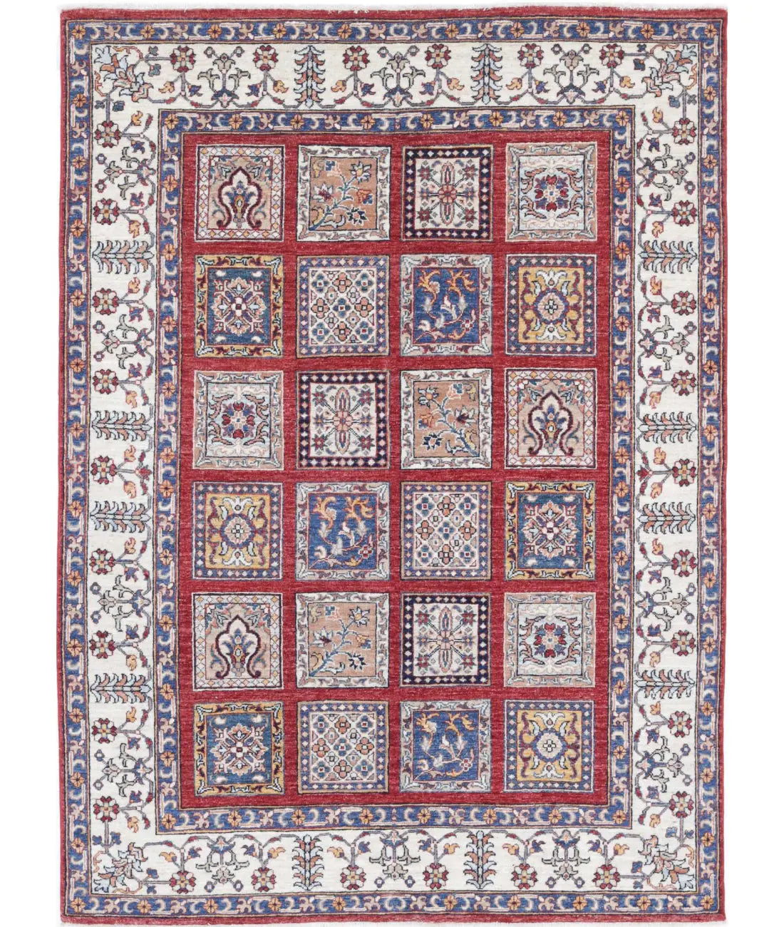 Hand Knotted Bakhtiari Wool Rug - 4'9'' x 6'8''