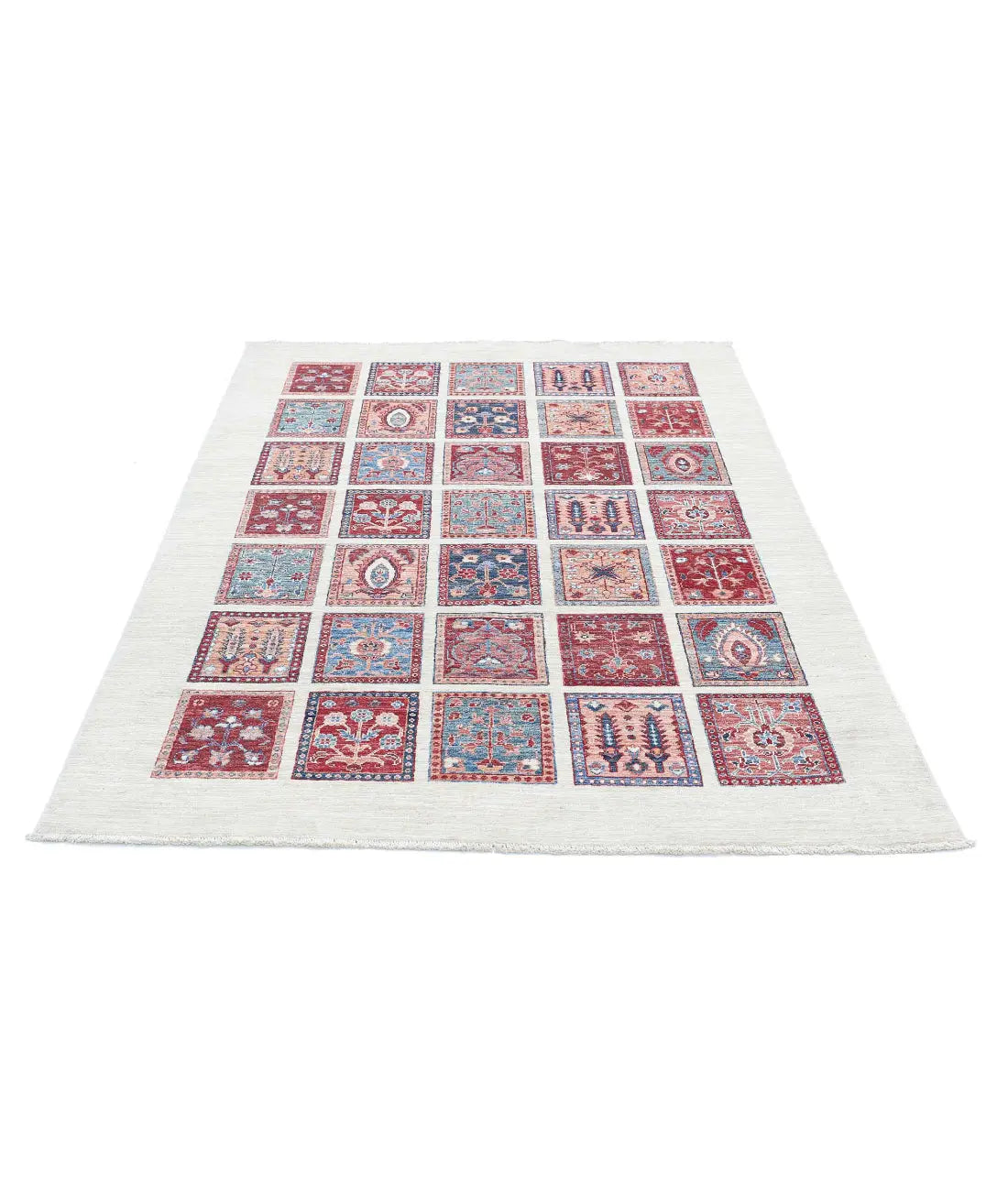 Hand Knotted Bakhtiari Wool Rug - 4'9'' x 6'9''