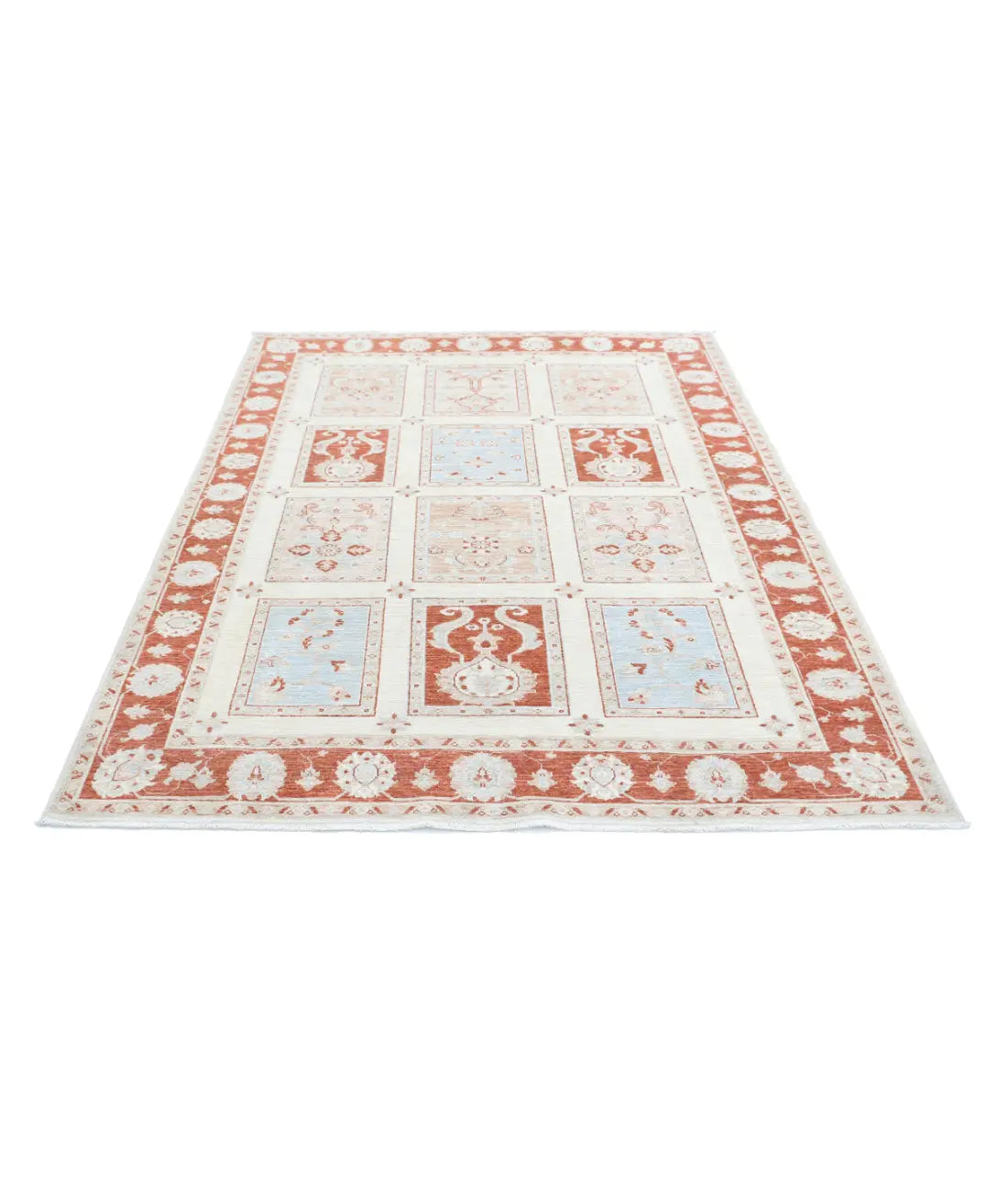 Hand Knotted Bakhtiari Wool Rug - 5'6'' x 7'2''