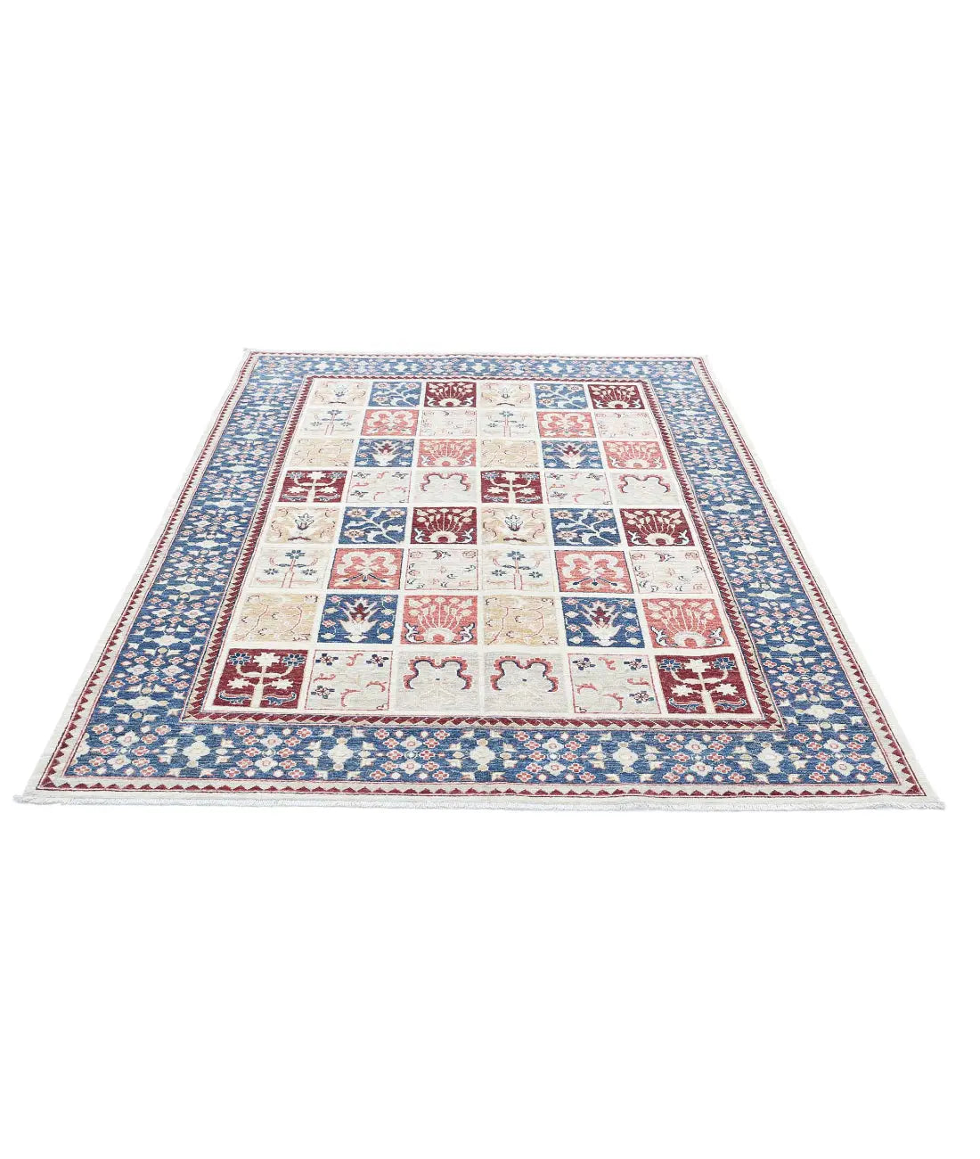 Hand Knotted Bakhtiari Wool Rug - 5'6'' x 7'7''