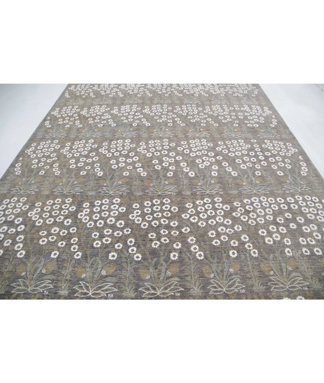 Hand Knotted Fine Artemix Wool Rug - 8'11'' x 11'8''