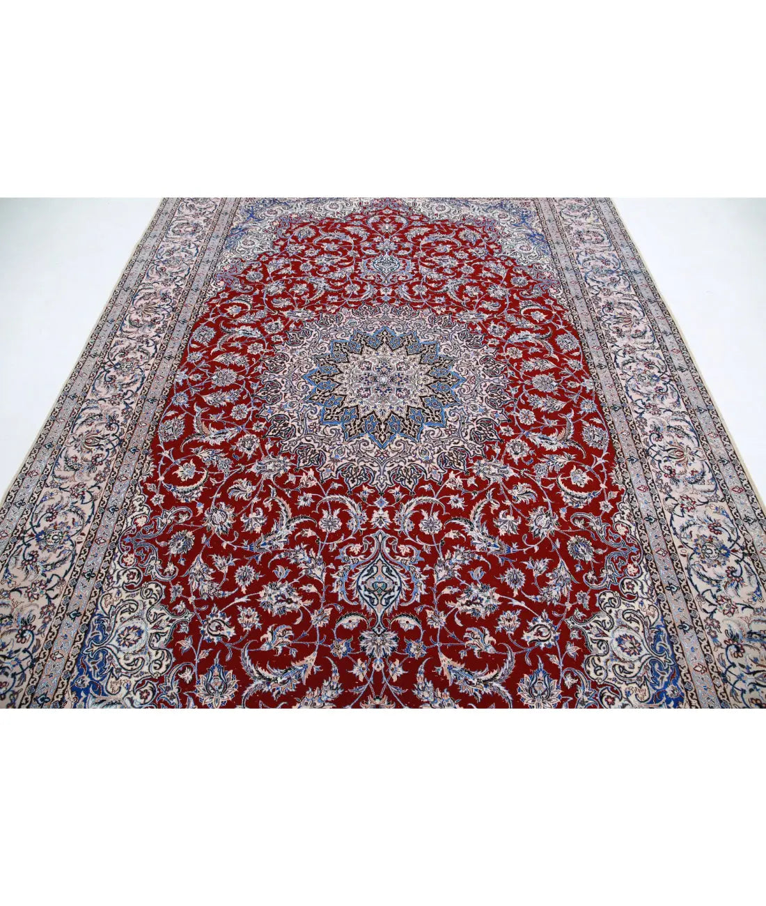 Hand Knotted Masterpiece Oriental Nain Wool & Silk Rug - 6'8'' x 10'0''