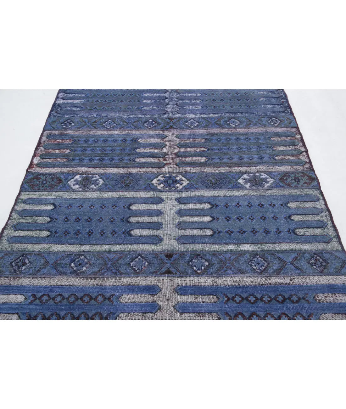 Hand Knotted Onyx Wool Rug - 4'11'' x 6'7''