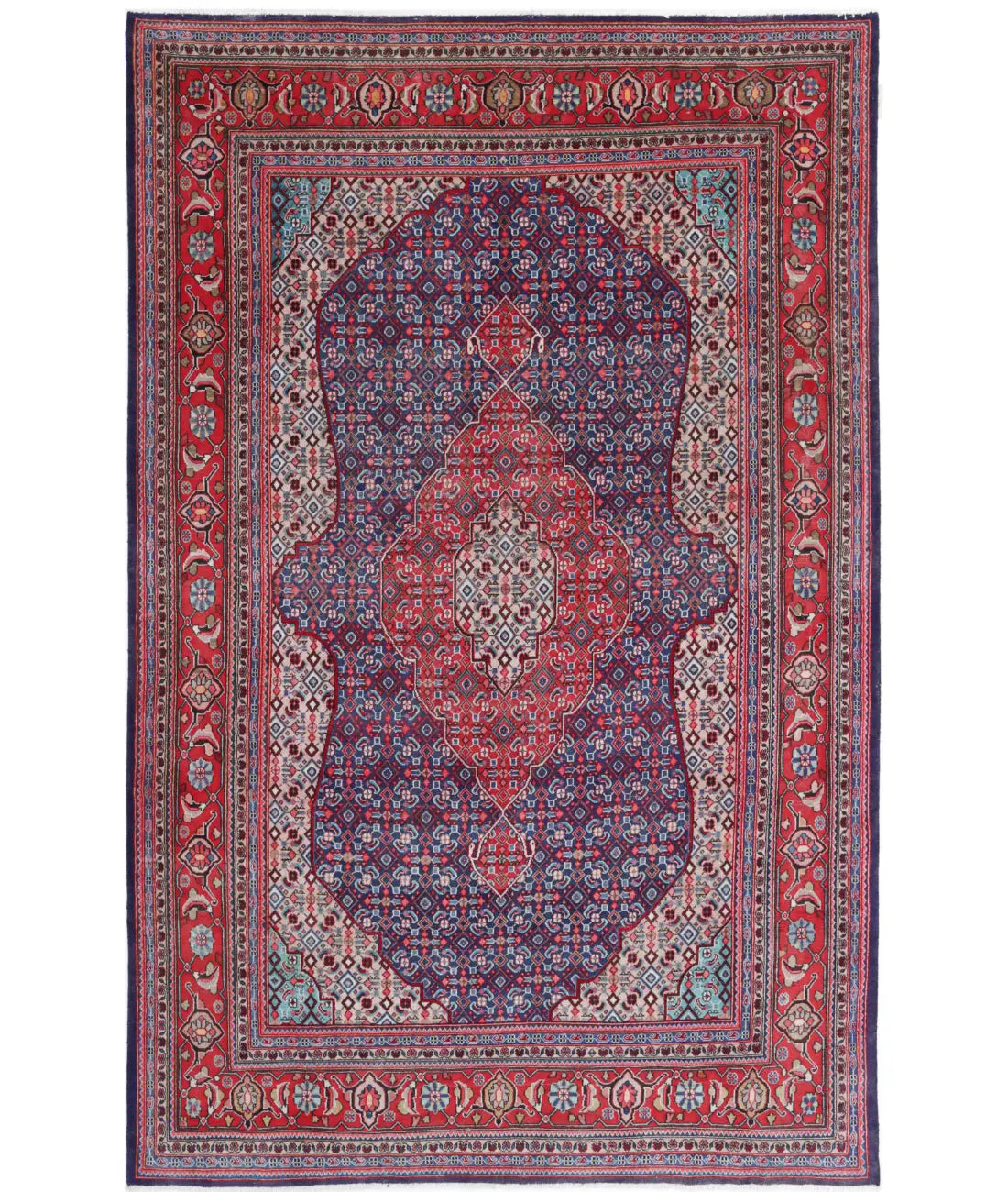 Hand Knotted Oriental Bijar Wool Rug - 6&#39;7&#39;&#39; x 10&#39;7&#39;&#39;