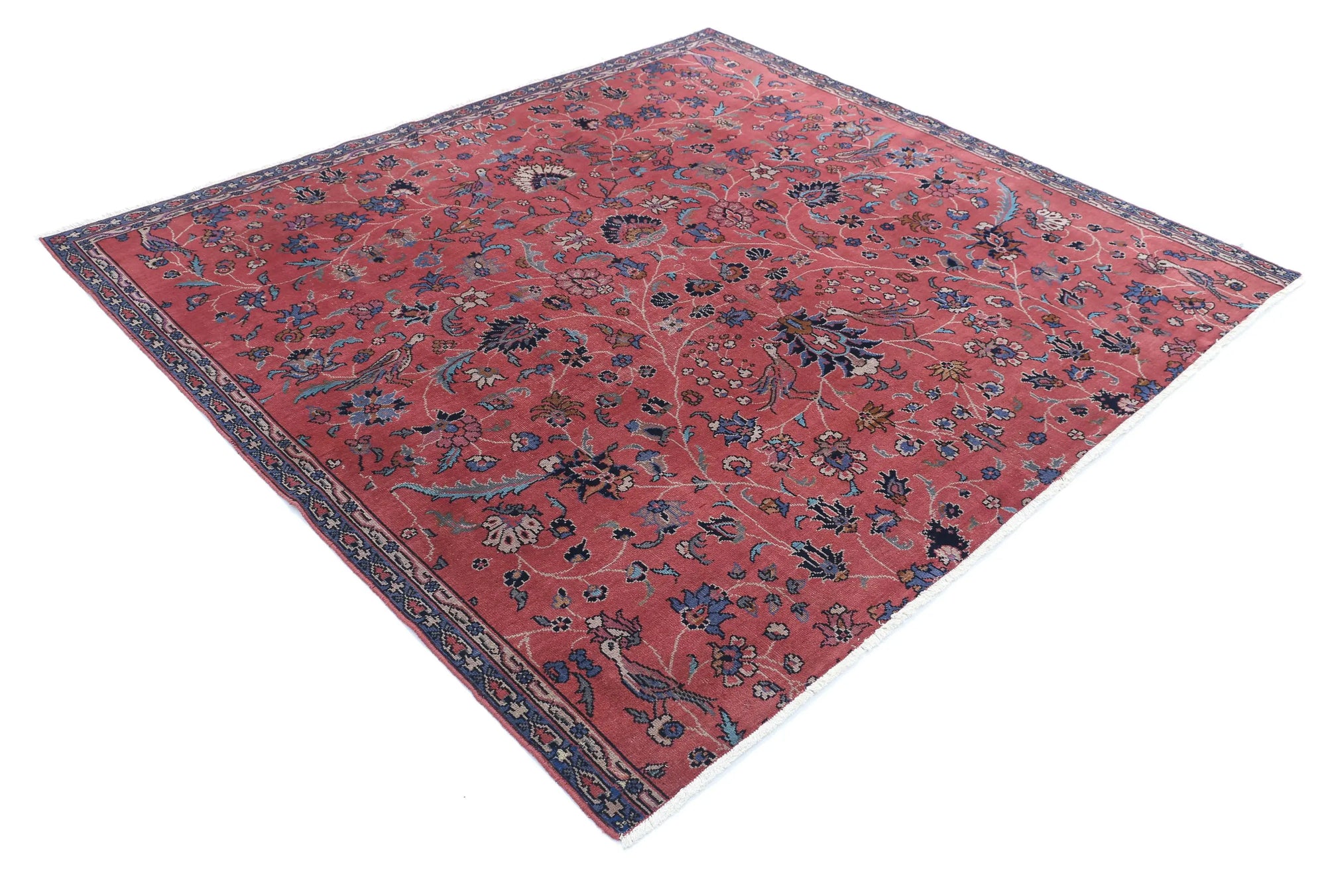 Hand Knotted Traditional Sarouk Wool Rug - 7'2'' x 6'6''