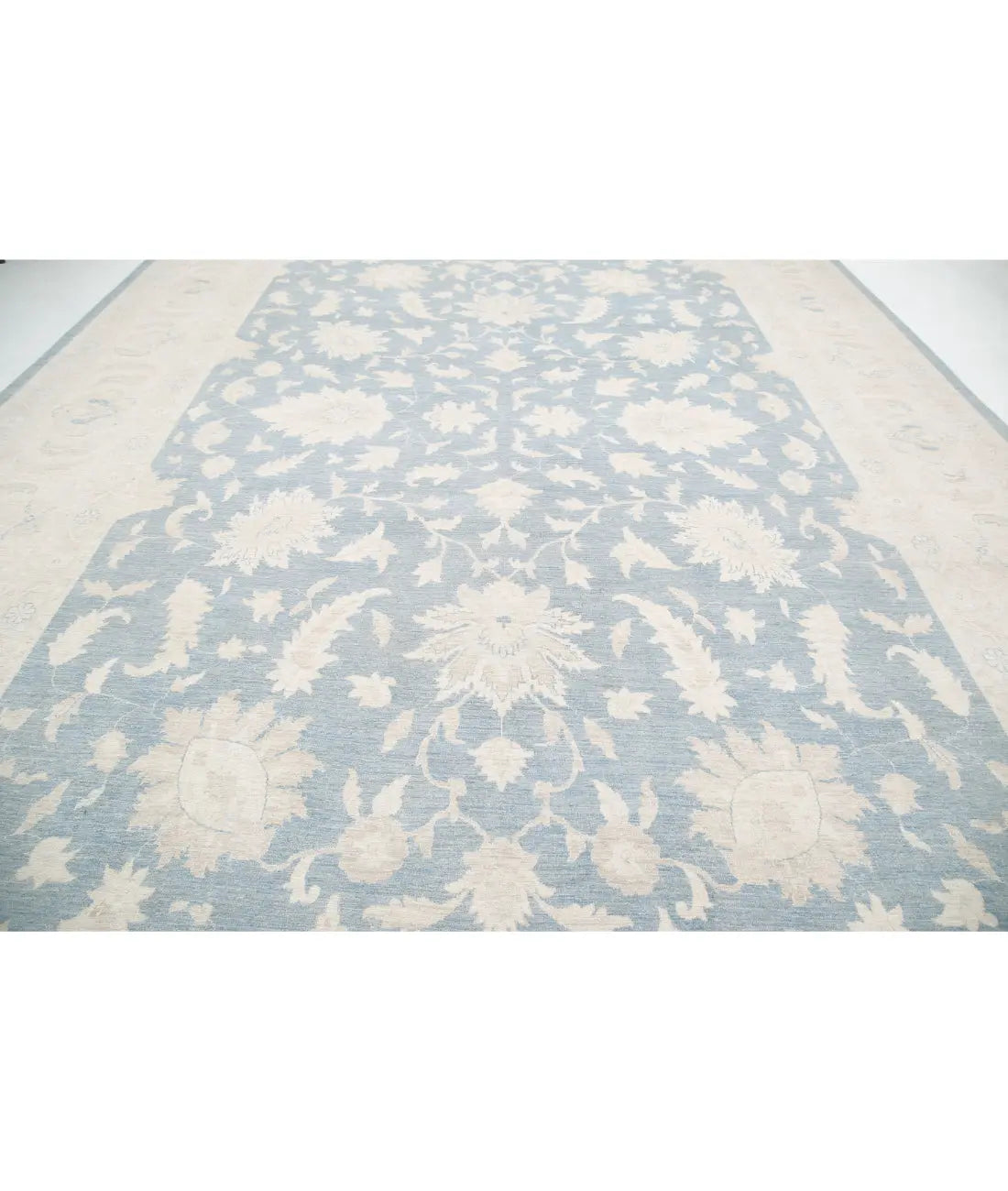 Hand Knotted Serenity Wool Rug - 13'2'' x 19'8''