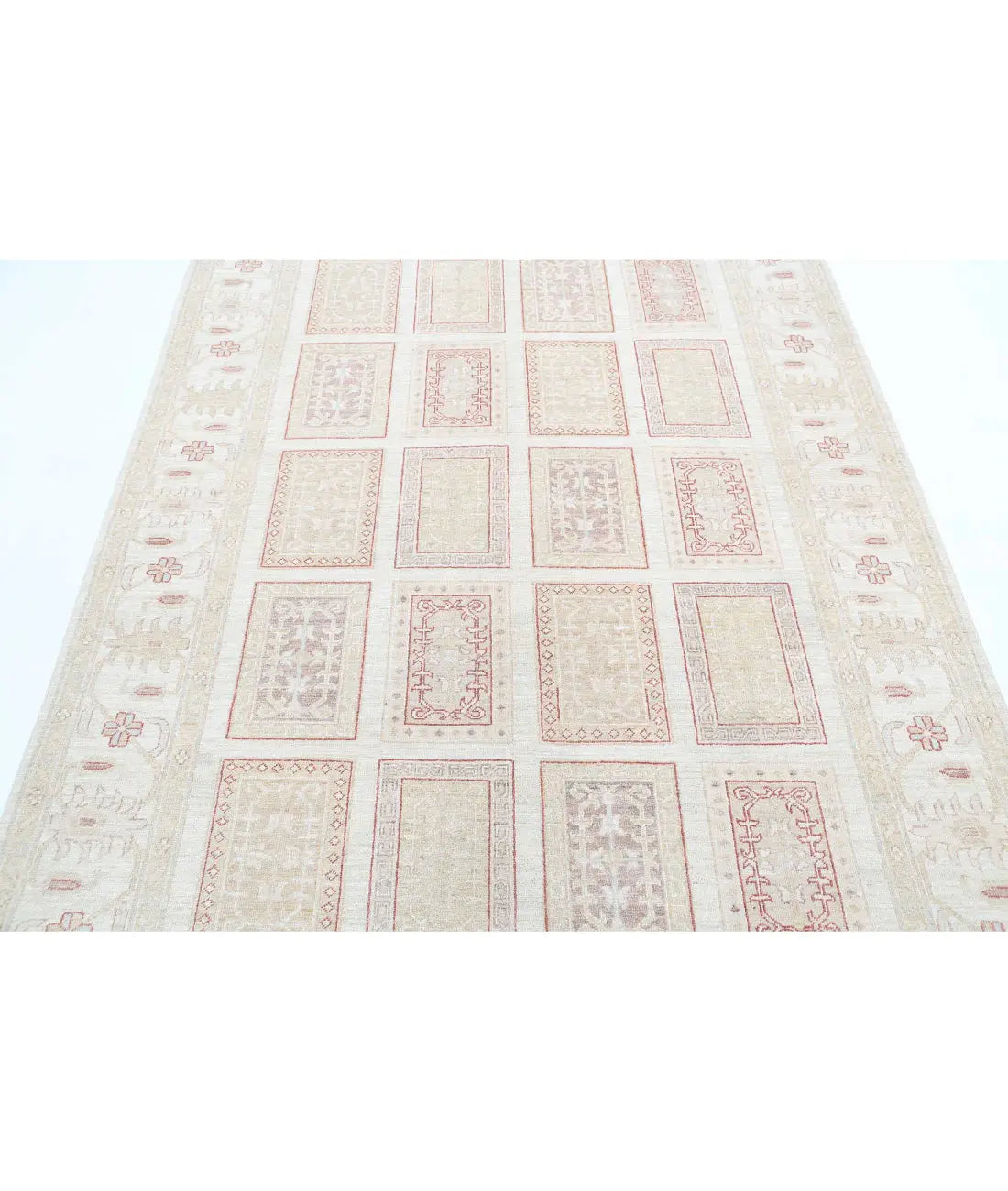 Hand Knotted Serenity Wool Rug - 5'6'' x 7'11''