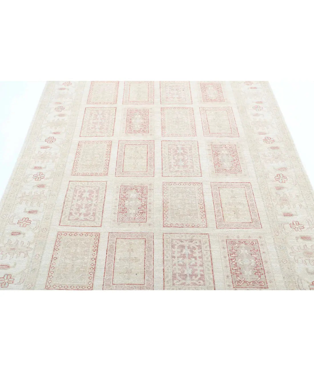 Hand Knotted Serenity Wool Rug - 5'6'' x 7'1''