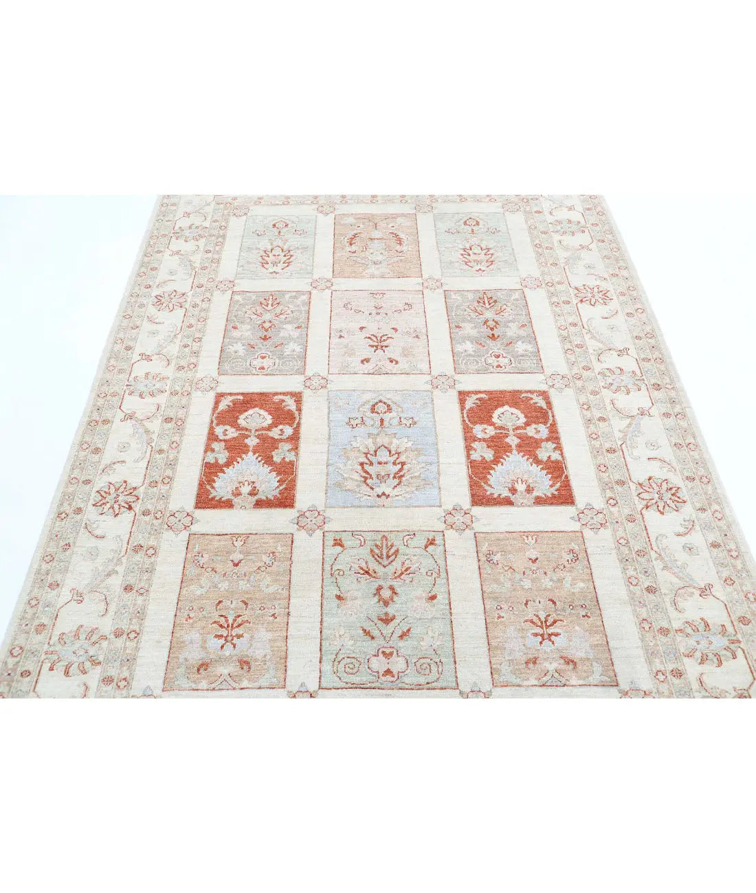 Hand Knotted Serenity Wool Rug - 5'6'' x 7'7''