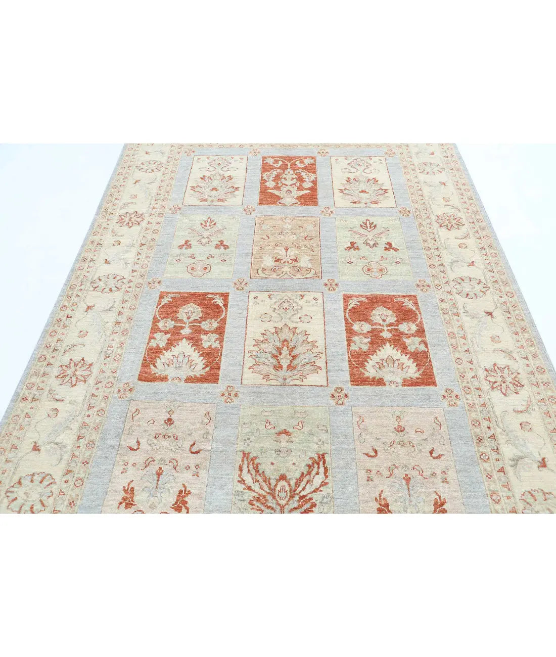 Hand Knotted Serenity Wool Rug - 5'7'' x 8'6''