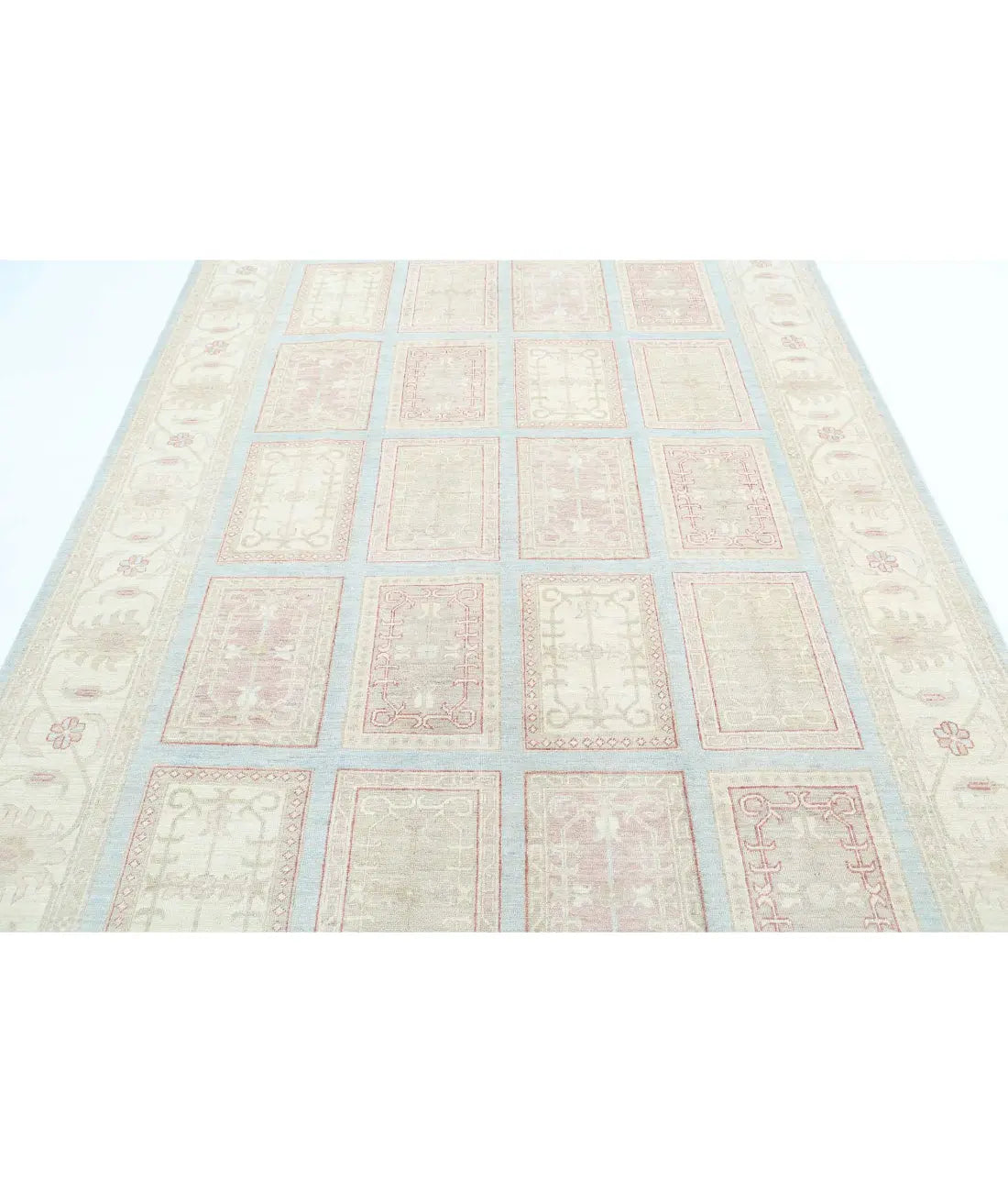 Hand Knotted Serenity Wool Rug - 6'8'' x 9'8''