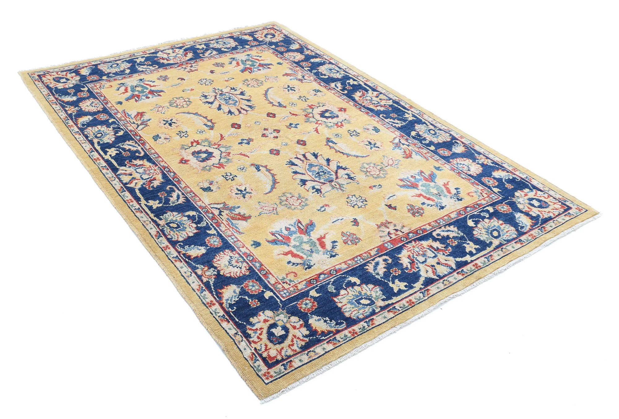 Tapis en laine Ziegler Farhan Gul noué à la main - 4'9'' x 6'8''