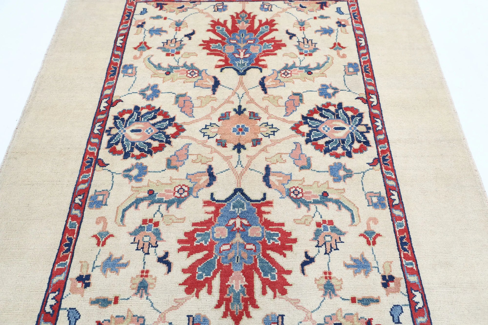 Hand Knotted Ziegler Farhan Gul Wool Rug - 5'1'' x 6'9''