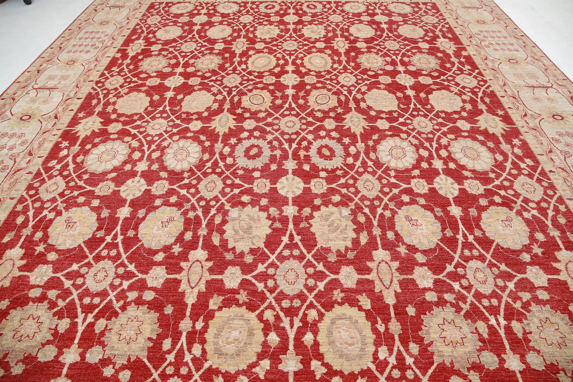 Tapis en laine Ziegler Farhan noué à la main - 12'9'' x 17'0''