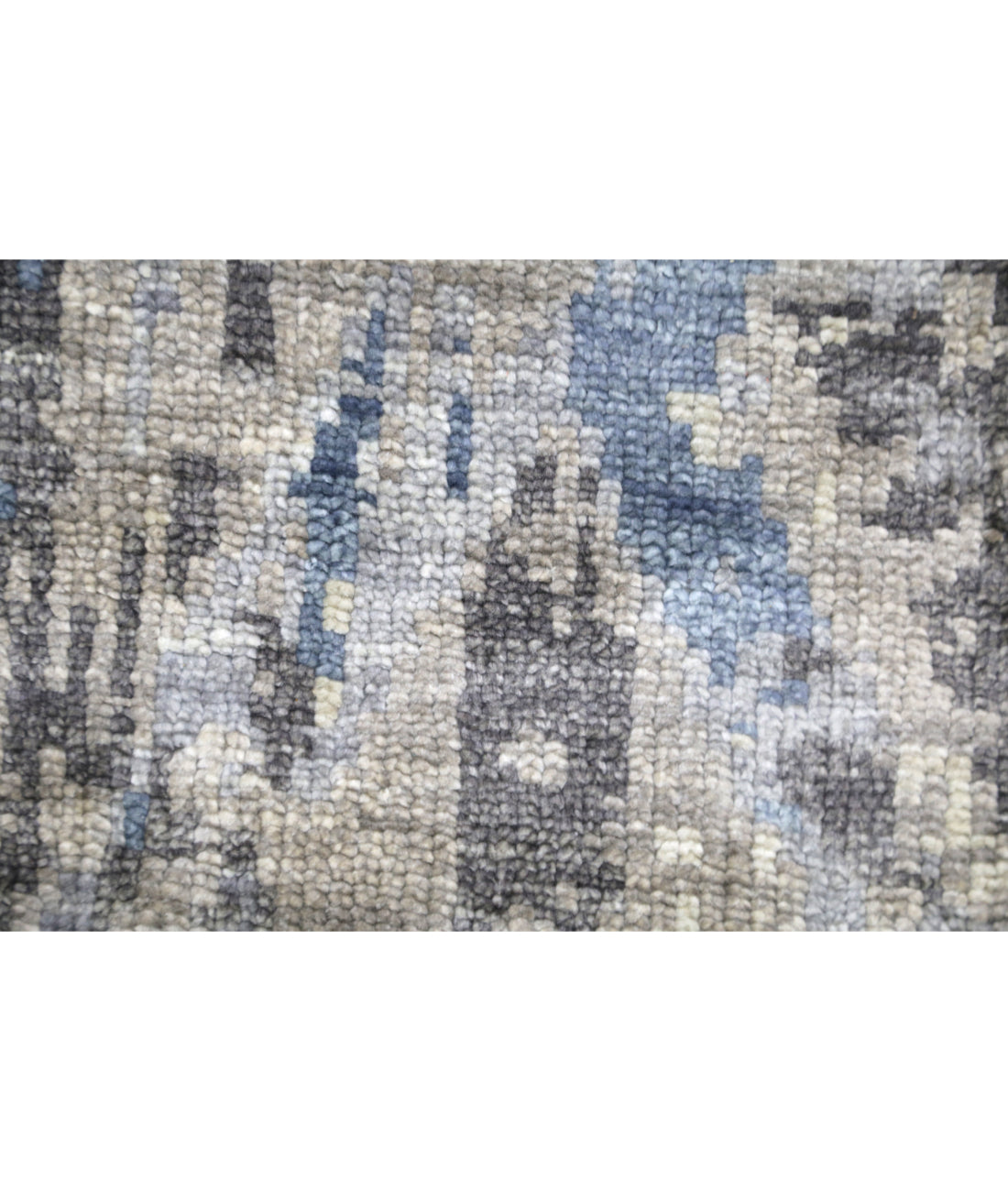 Hand Knotted traditional Aubrey Wool & Cotton Rug Arteverk Arteverk Rugs