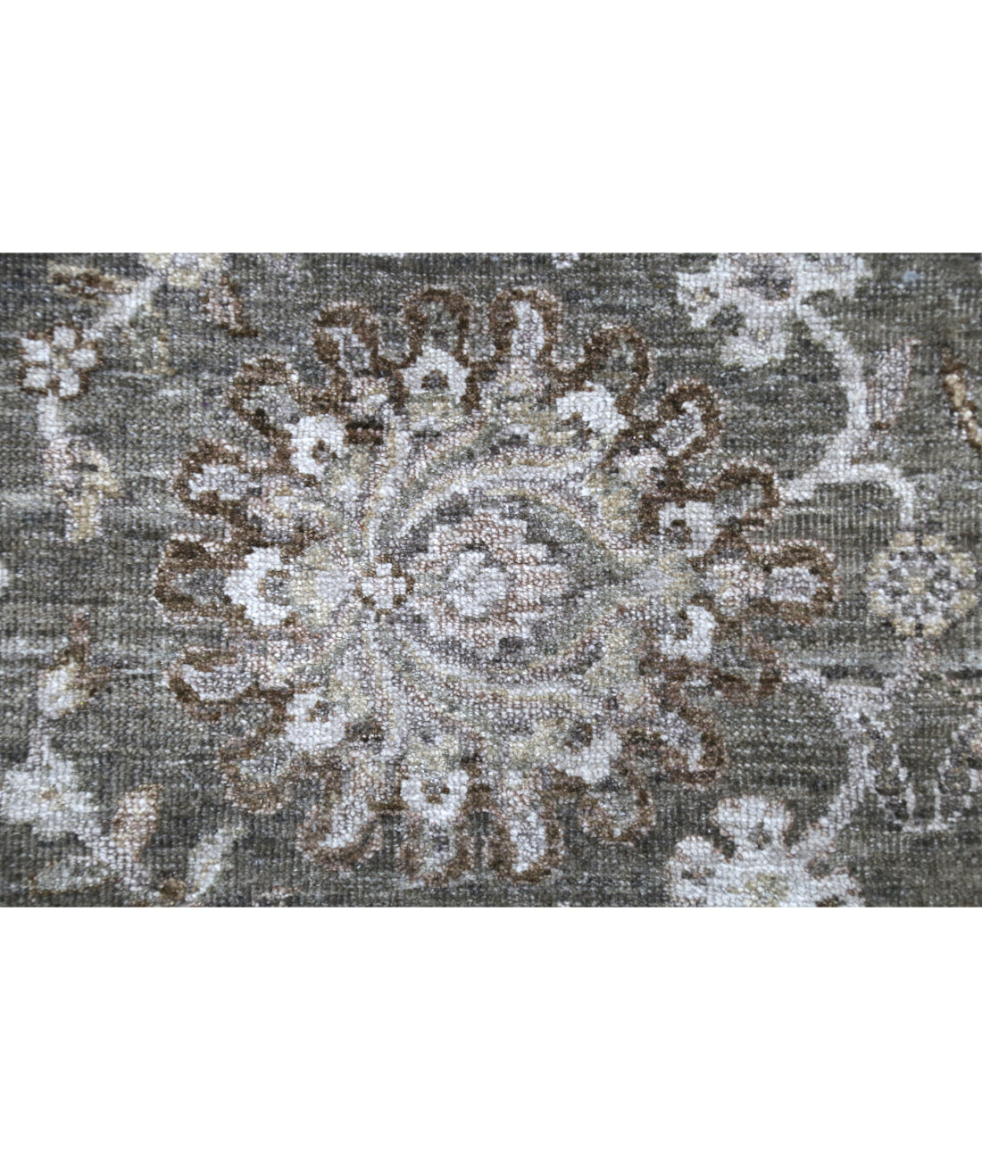 Hand Knotted Traditional Brinley Wool, Silk & Cotton Rug Arteverk Arteverk Rugs