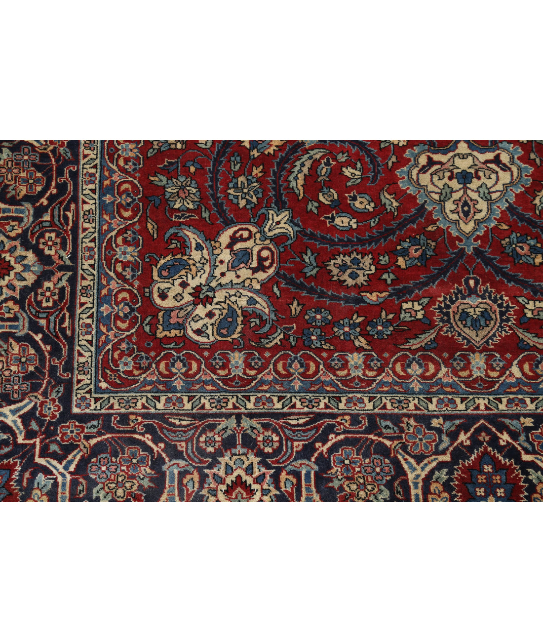 Hand Knotted Heritage Fine Persian Style Wool Rug - 4'7'' x 7'1'' 4'7'' x 7'1'' (138 X 213) / Red / Blue