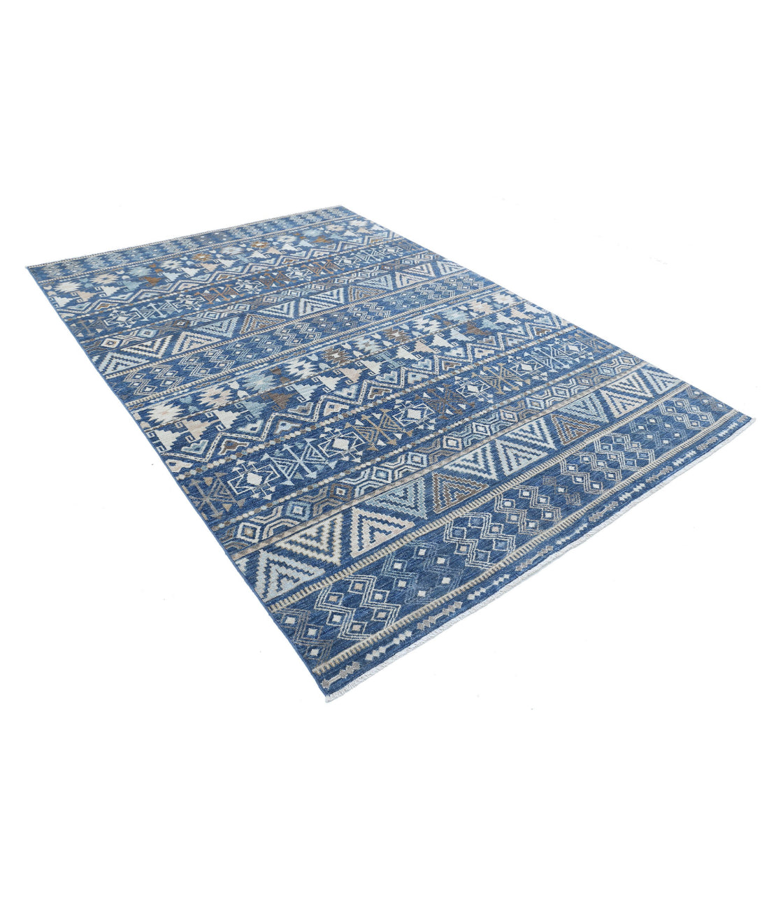 Hand Knotted Khurjeen Wool Rug - 6'9'' x 8'5'' 6'9'' x 8'5'' (203 X 253) / Blue / Ivory