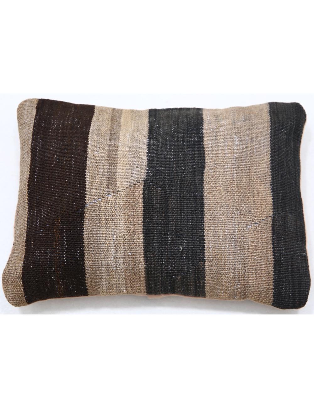 Hand Woven Tribal Multi Color Geometric Wool Pillow - 1&#39;0&#39;&#39; x 1&#39;5&#39;&#39; Arteverk Arteverk Rugs