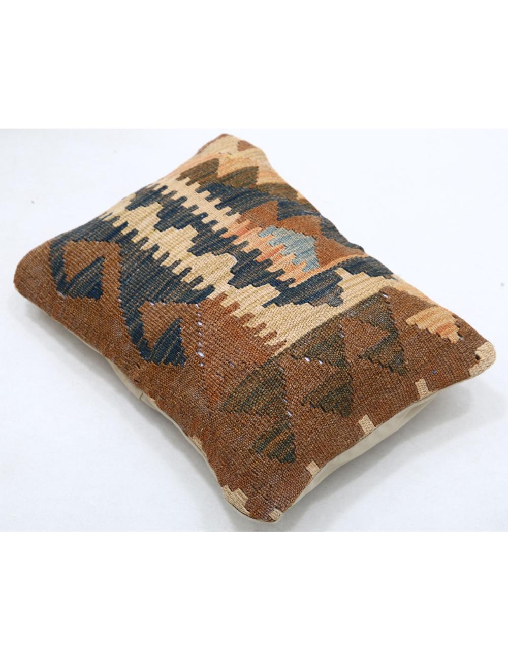 Hand Woven Tribal Multi Color Geometric Wool Pillow - 1'0'' x 1'5'' Arteverk Arteverk Rugs