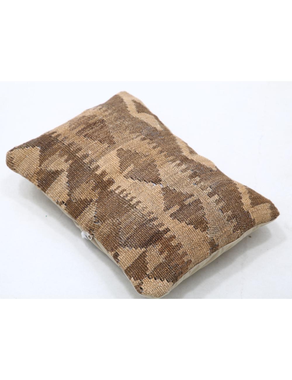 Hand Woven Tribal Multi Color Geometric Wool Pillow - 1'0'' x 1'5'' Arteverk Arteverk Rugs