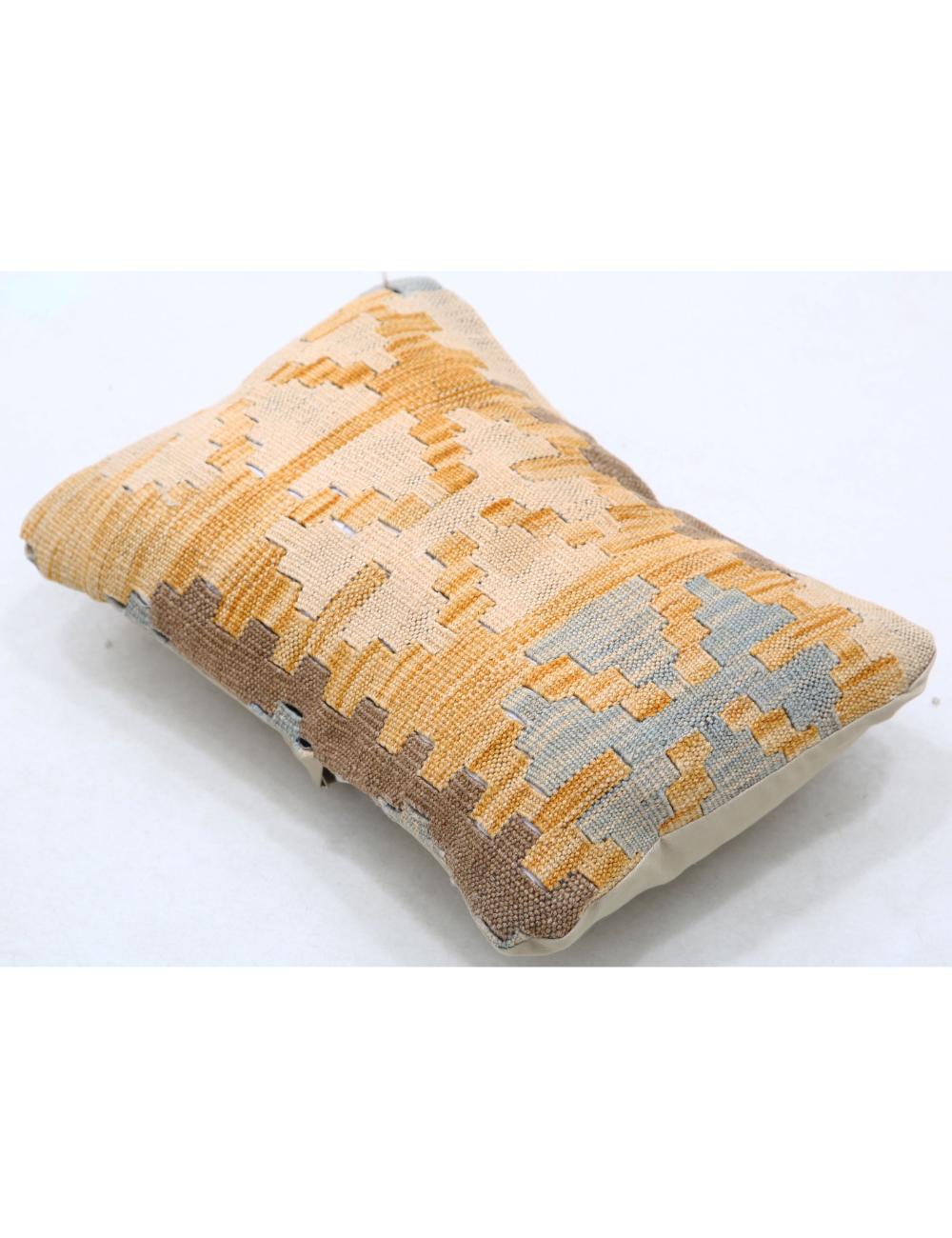 Hand Woven Tribal Multi Color Geometric Wool Pillow - 1'0'' x 1'5'' Arteverk Arteverk Rugs