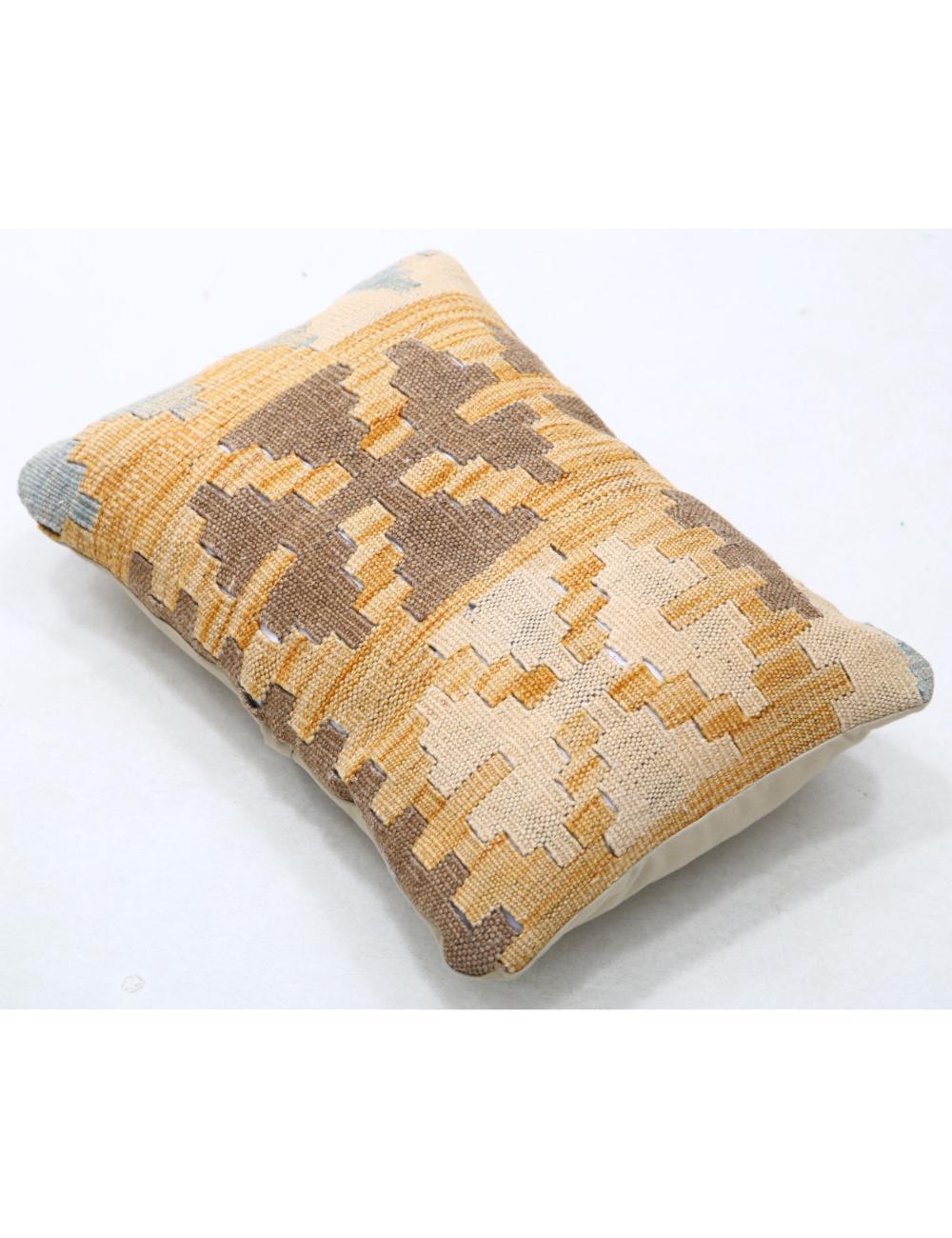 Hand Woven Tribal Multi Color Geometric Wool Pillow - 1'0'' x 1'5'' Arteverk Arteverk Rugs