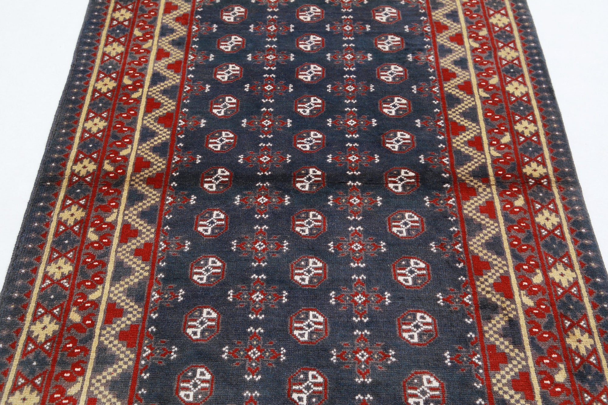 Revival-hand-knotted-gul-collection-wool-rug-5013920-4.jpg