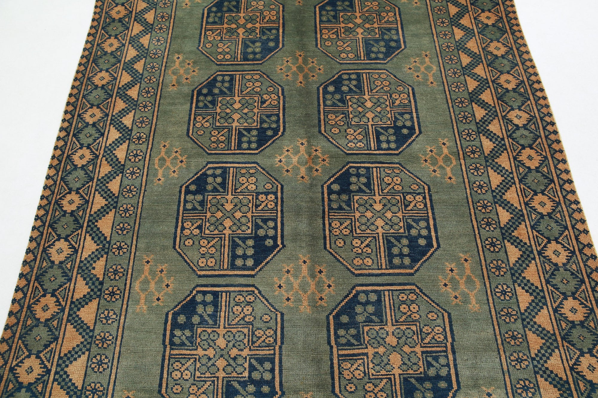 Revival-hand-knotted-gul-collection-wool-rug-5013929-4.jpg