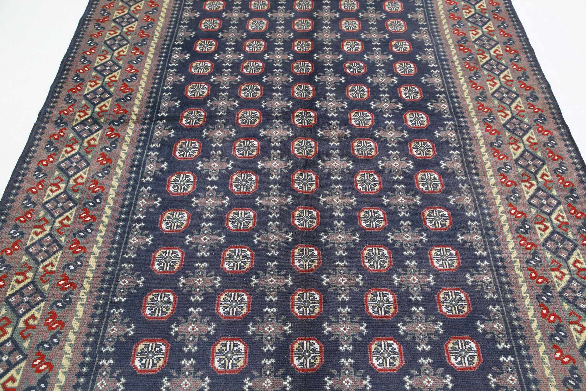 Revival-hand-knotted-gul-collection-wool-rug-5013963-4