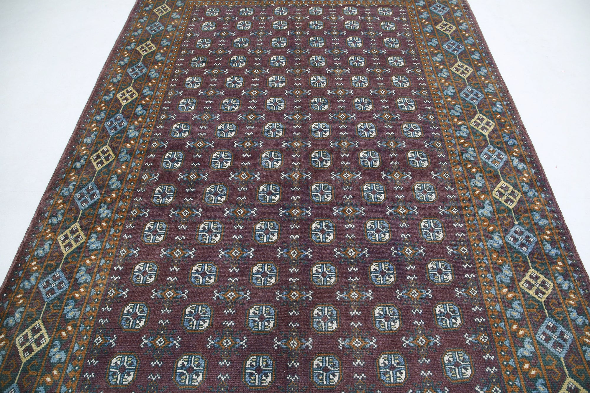 Revival-hand-knotted-gul-collection-wool-rug-5013971-4.jpg