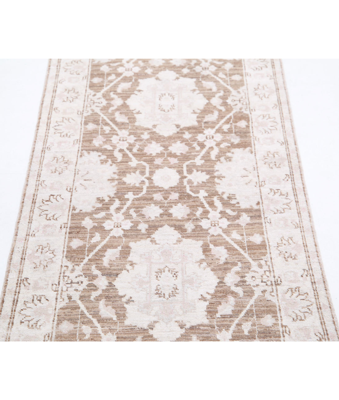 Hand Knotted Serenity Wool Rug - 2'4'' x 7'10'' 2'4'' x 7'10'' (70 X 235) / Brown / Ivory