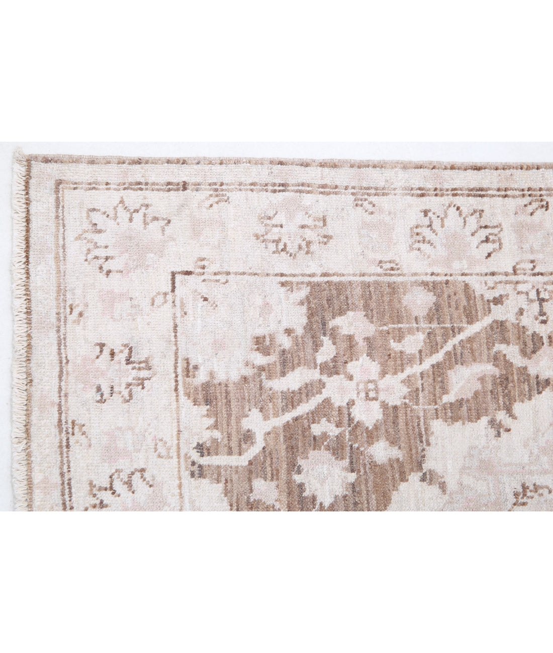 Hand Knotted Serenity Wool Rug - 2'4'' x 7'10'' 2'4'' x 7'10'' (70 X 235) / Brown / Ivory