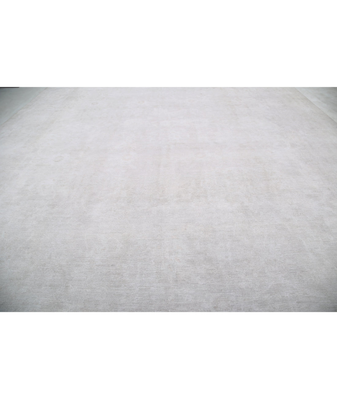 Hand Knotted Serenity Wool Rug - 14'7'' x 18'11'' 14'7'' x 18'11'' (438 X 568) / Ivory / Taupe