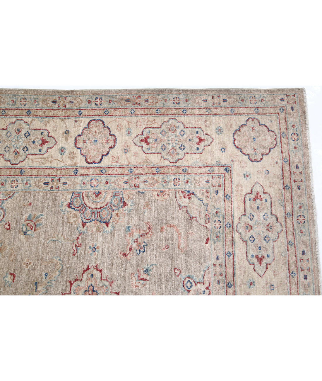 Hand Knotted Serenity Wool Rug - 6'9'' x 9'0'' 6'9'' x 9'0'' (203 X 270) / Brown / Ivory