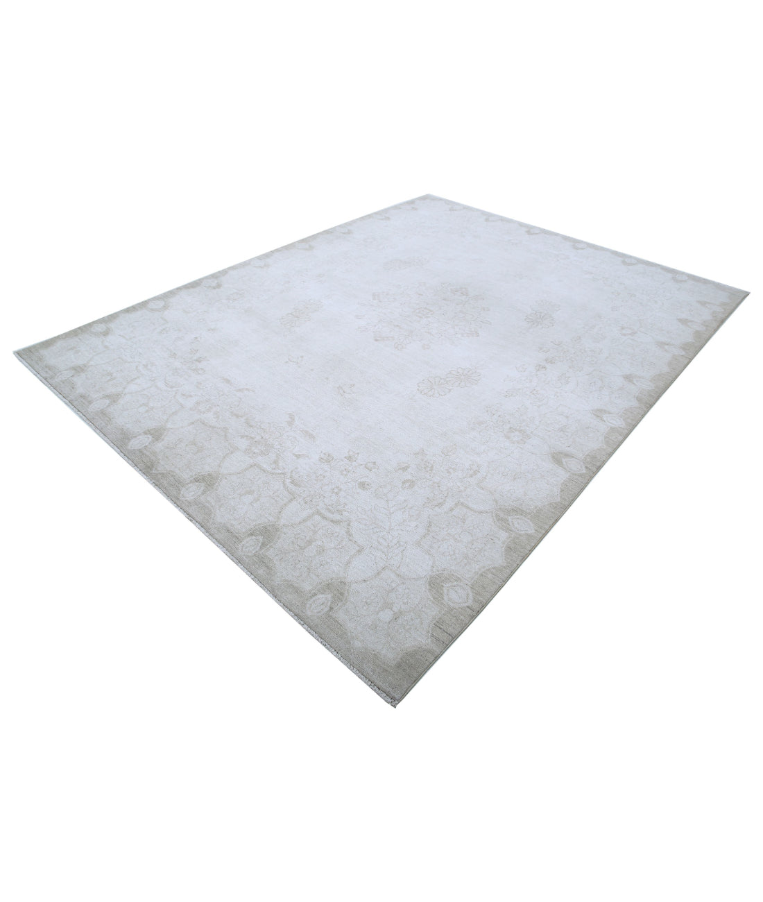 Hand Knotted Serenity Wool Rug - 7'10'' x 10'1'' 7'10'' x 10'1'' (235 X 303) / Ivory / Taupe