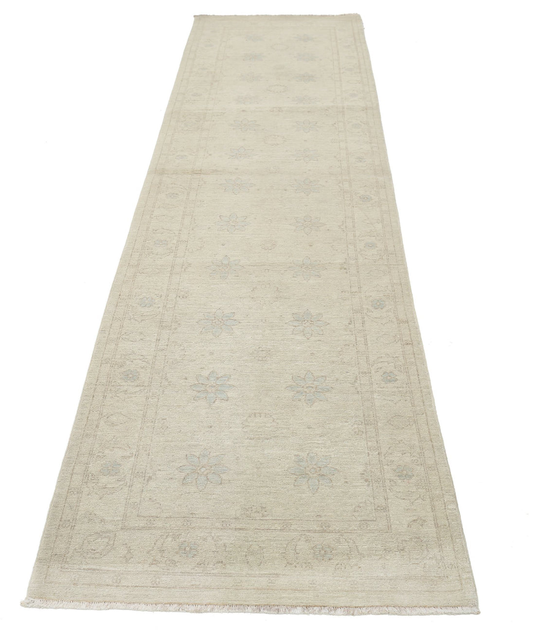 Hand Knotted Serenity Wool Rug - 2'9'' x 10'8'' 2'9'' x 10'8'' (83 X 320) / Ivory / Ivory