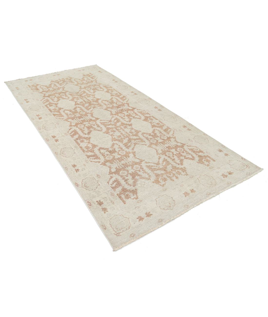 Hand Knotted Serenity Wool Rug - 4'8'' x 9'8'' 4'8'' x 9'8'' (140 X 290) / Tan / Ivory