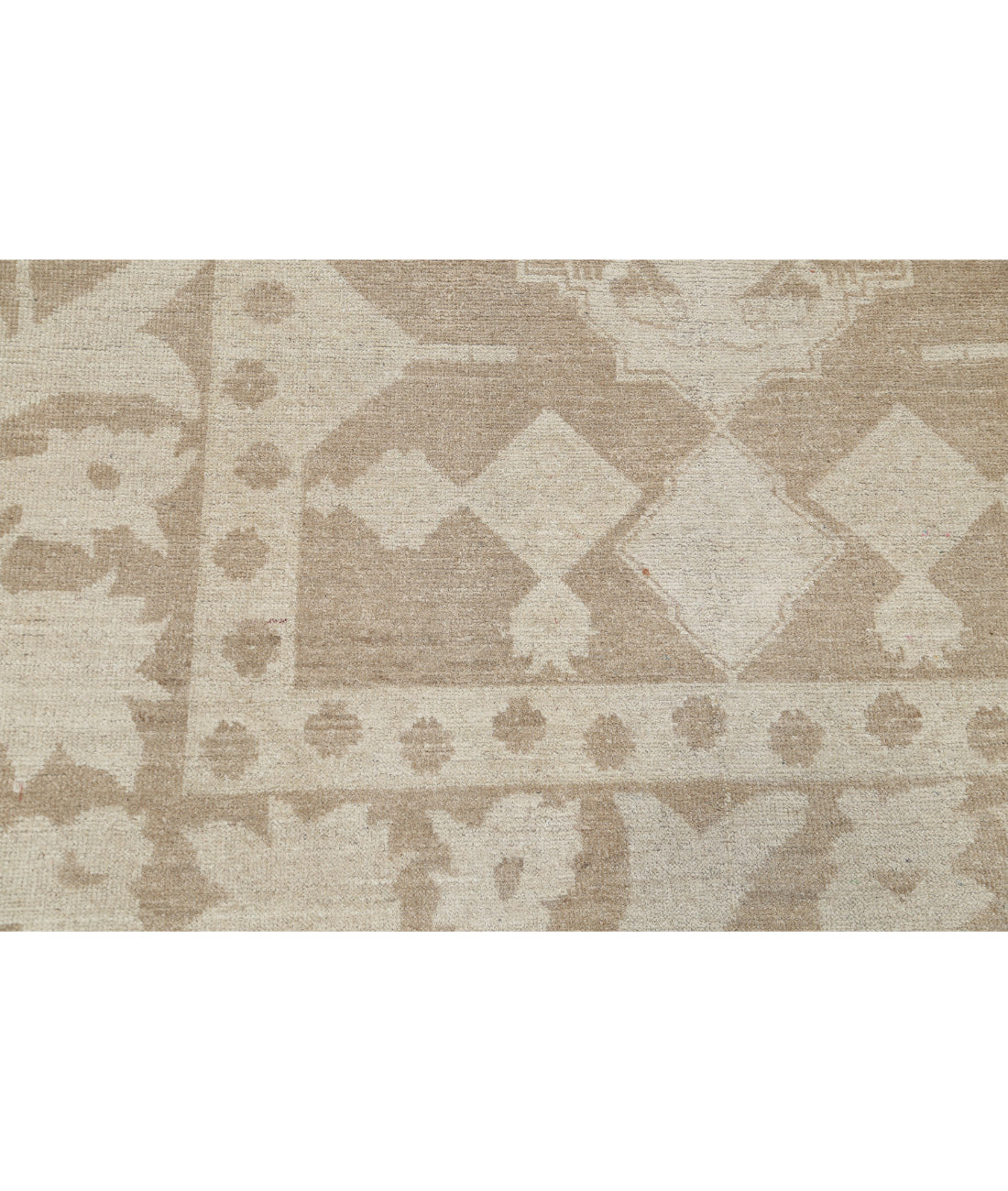 Hand Knotted Serenity Wool Rug - 7'10'' x 9'9'' 7'10'' x 9'9'' (235 X 293) / Taupe / Ivory