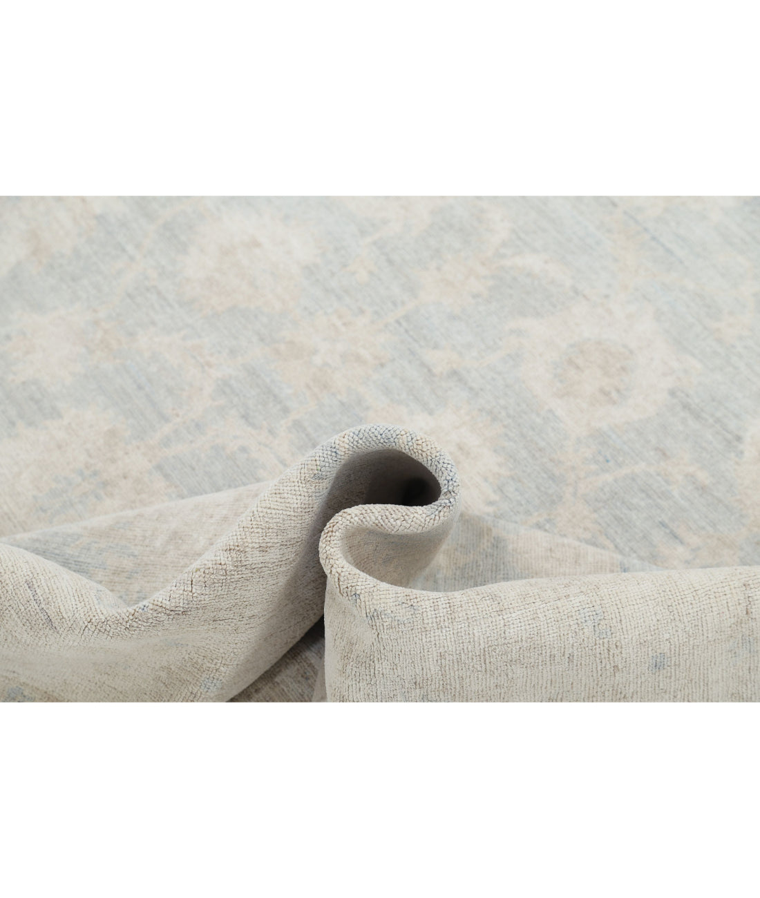 Hand Knotted Serenity Wool Rug - 7'10'' x 11'3'' 7'10'' x 11'3'' (235 X 338) / Blue / Ivory