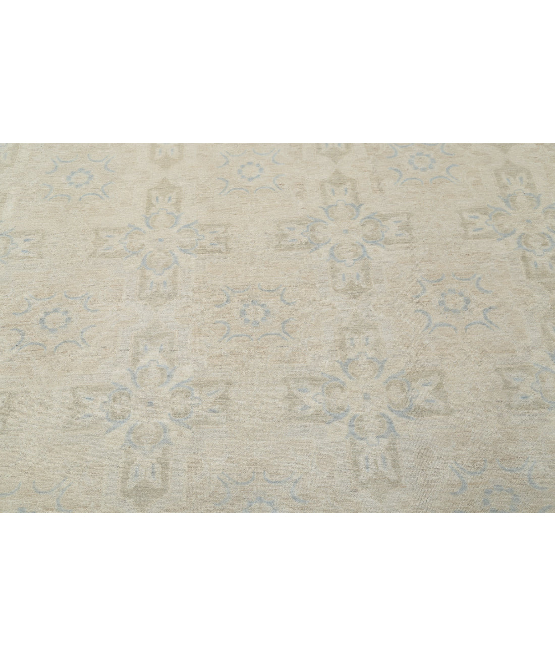 Hand Knotted Serenity Wool Rug - 12'2'' x 14'10'' 12'2'' x 14'10'' (365 X 445) / Ivory / Green