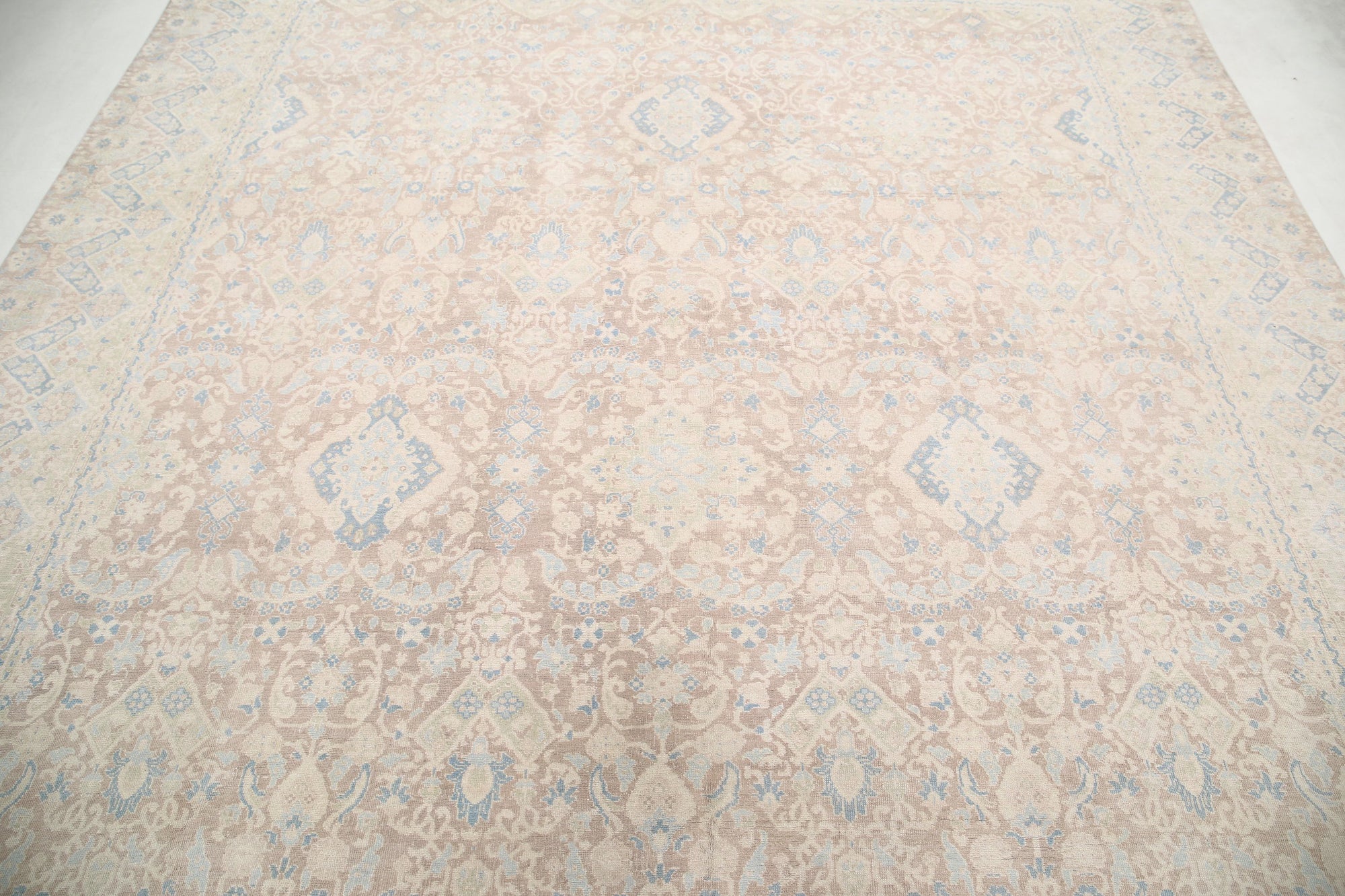 Serenity-hand-knotted-tabriz-wool-rug-5018299-4.jpg