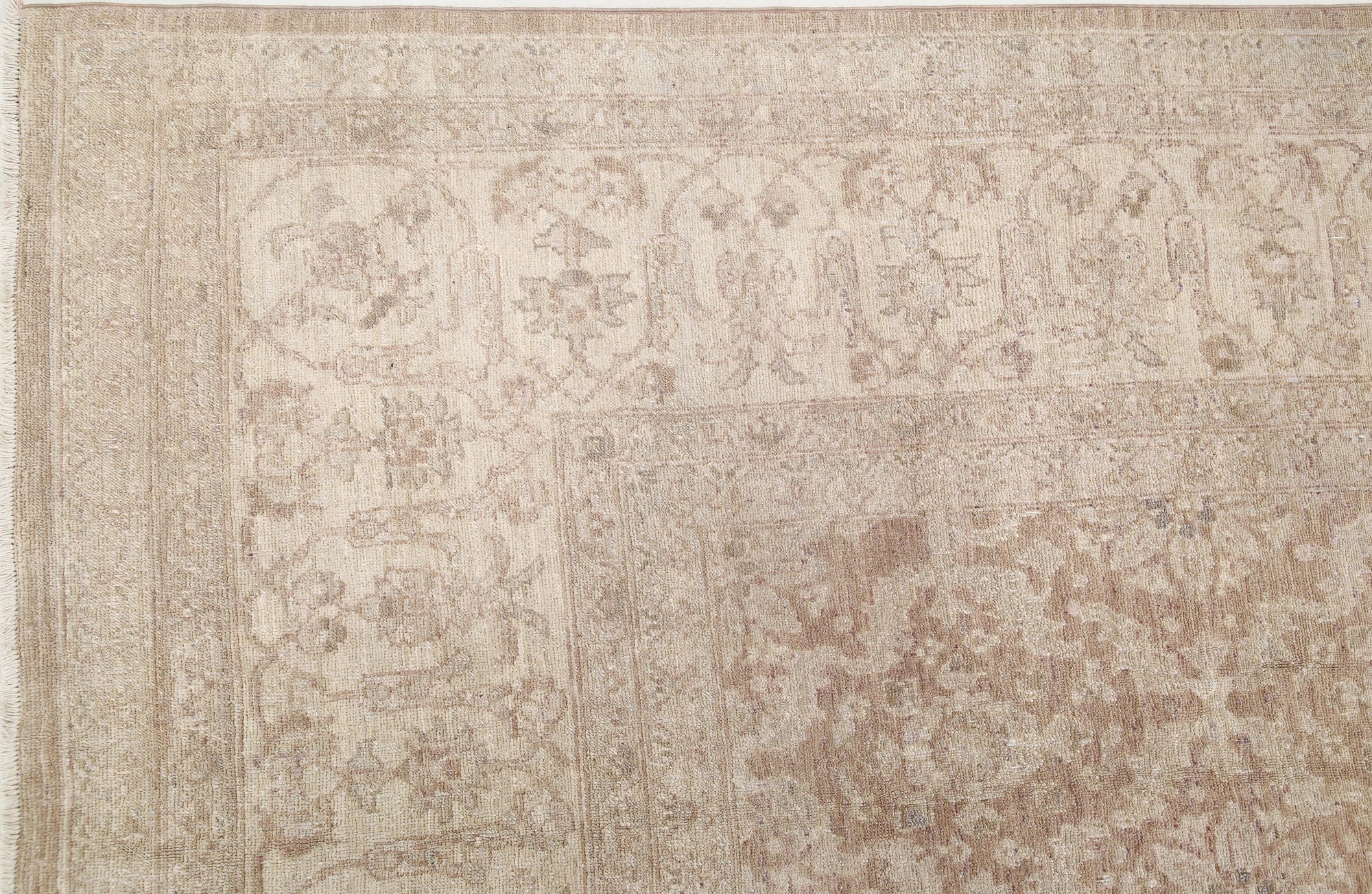 Serenity-hand-knotted-tabriz-wool-rug-5018746-5.jpg